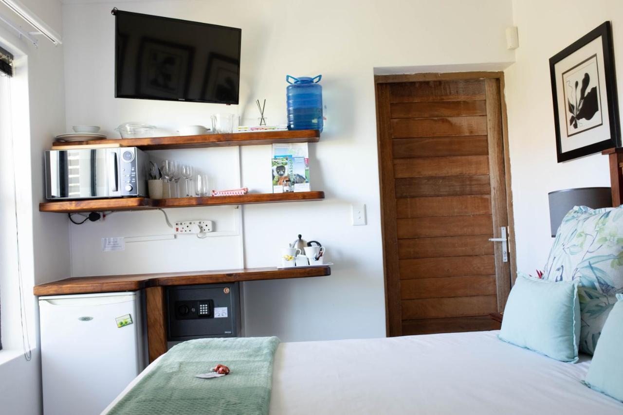 Stay At Friends Economic Rooms Malkopvlei ภายนอก รูปภาพ
