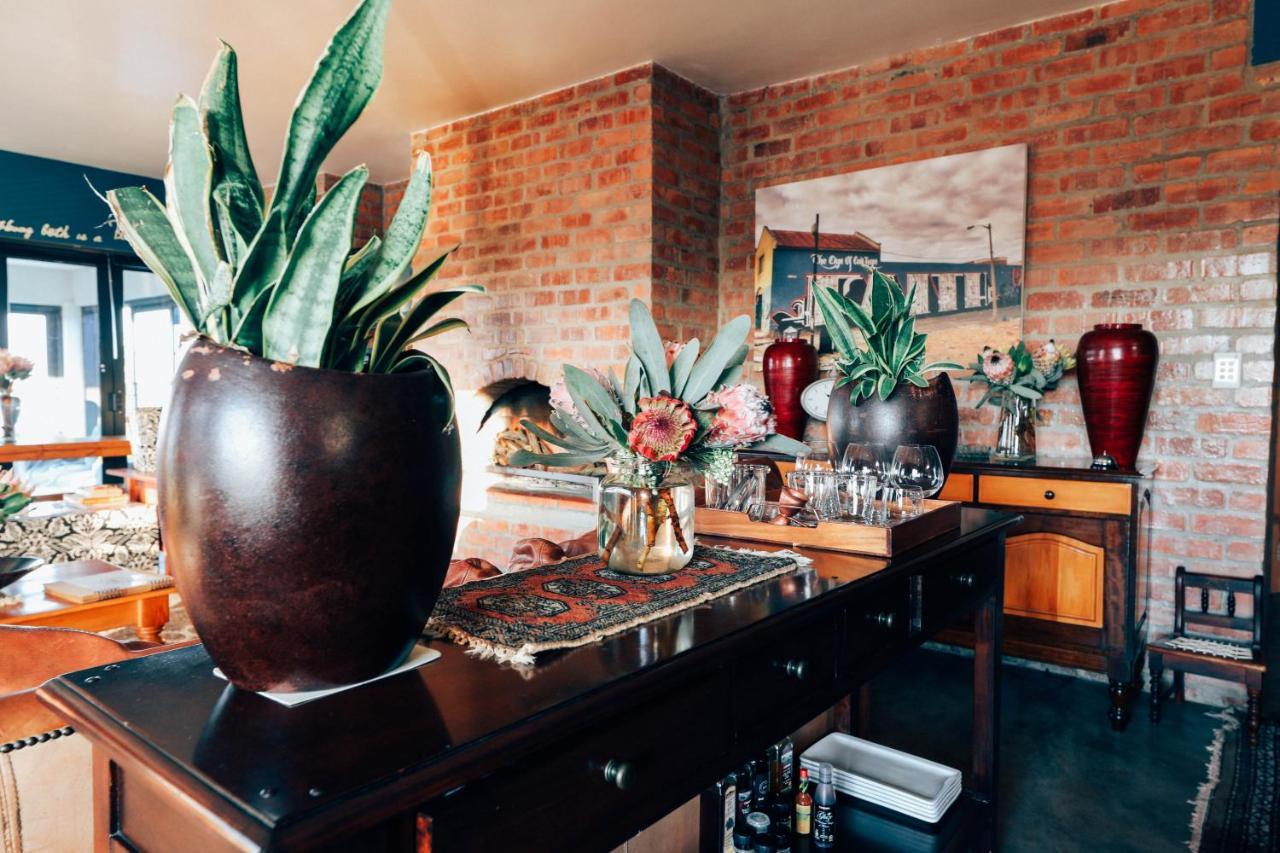 Stay At Friends Economic Rooms Malkopvlei ภายนอก รูปภาพ